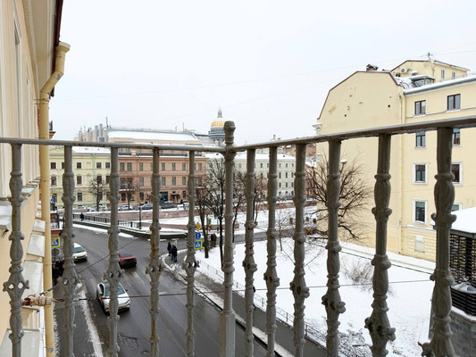 Продам многокомнатную квартиру, Реки Мойки наб, 82, Санкт-Петербург г