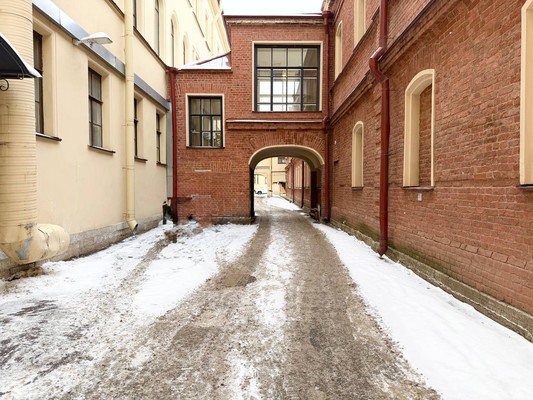 Продам многокомнатную квартиру, Реки Мойки наб, 82, Санкт-Петербург г