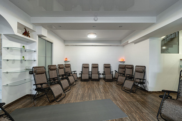 Продам однокомнатную (1-комн.) квартиру, Гагариной ул, 25/353, Утес п