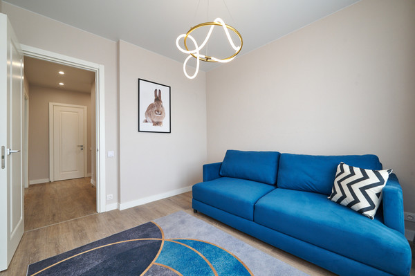 Продам двухкомнатную (2-комн.) квартиру, Торговая ул, 6, Заречье рп