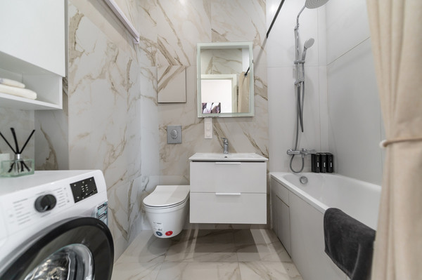 Продам двухкомнатную (2-комн.) квартиру, Луговая ул, 6кк1, Заречье рп