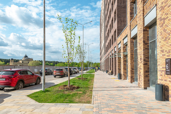 Продам двухкомнатную (2-комн.) квартиру, Луговая ул, 6кк1, Заречье рп