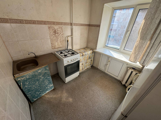 Продам двухкомнатную (2-комн.) квартиру, Лазо ул, 108к3, Комсомольск-на-Амуре г