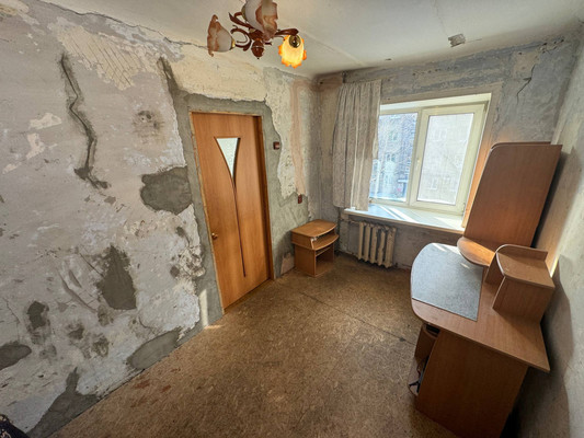 Продам двухкомнатную (2-комн.) квартиру, Лазо ул, 108к3, Комсомольск-на-Амуре г