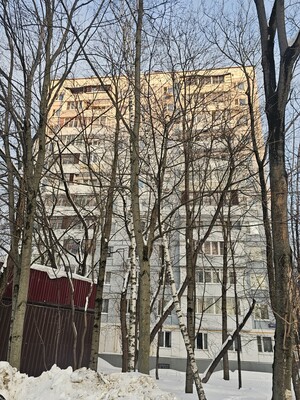 Продам двухкомнатную (2-комн.) квартиру, Изумрудная ул, 8, Москва г