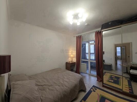 Продам трехкомнатную (3-комн.) квартиру, Краснодарская ул, 6, Москва г