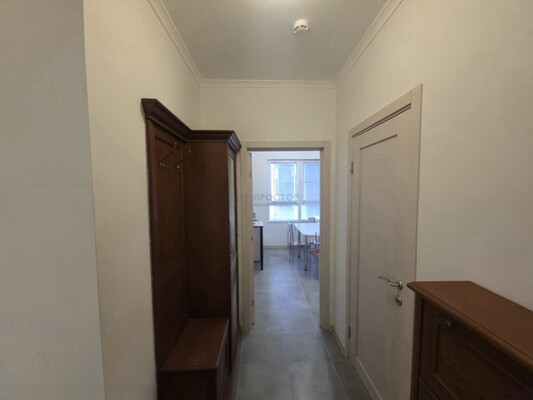 Продам трехкомнатную (3-комн.) квартиру, Краснодарская ул, 6, Москва г