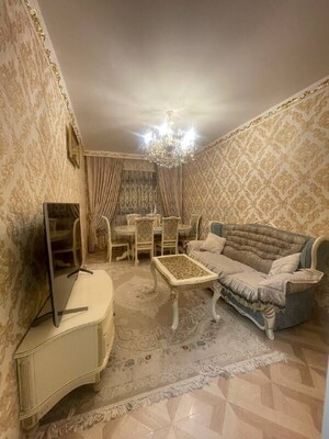 Продам трехкомнатную (3-комн.) квартиру, Литературный (Пригород Лесное мкр.) б-р, 7, Мисайлово д