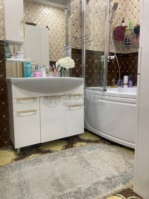 Продам трехкомнатную (3-комн.) квартиру, Литературный (Пригород Лесное мкр.) б-р, 7, Мисайлово д