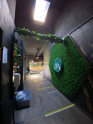 Продам коммерческое помещение 450 м2, Саляма Адиля ул, 9к3, Москва г