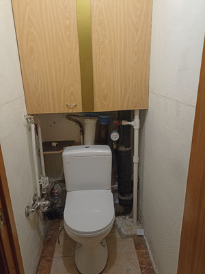 Продам трехкомнатную (3-комн.) квартиру, Камышовая ул, 54к1, Санкт-Петербург г