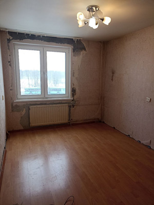 Продам трехкомнатную (3-комн.) квартиру, Камышовая ул, 54к1, Санкт-Петербург г