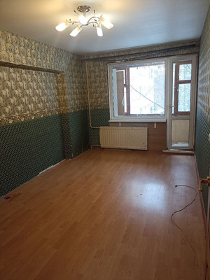 Продам трехкомнатную (3-комн.) квартиру, Камышовая ул, 54к1, Санкт-Петербург г