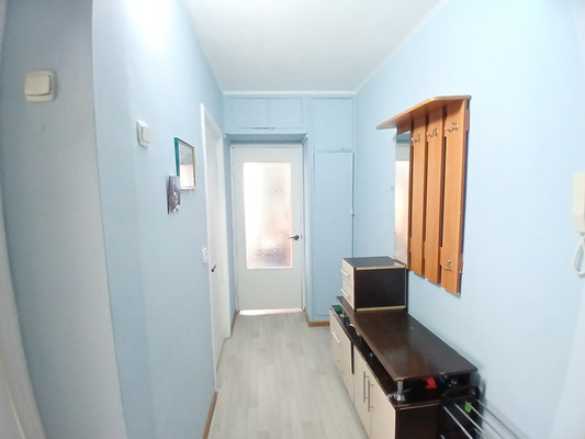 Продам двухкомнатную (2-комн.) квартиру, Больничная ул, 2, Юго-Камский п