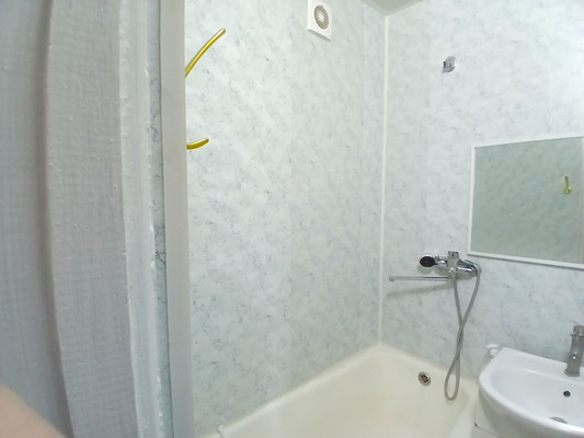 Продам двухкомнатную (2-комн.) квартиру, Больничная ул, 2, Юго-Камский п