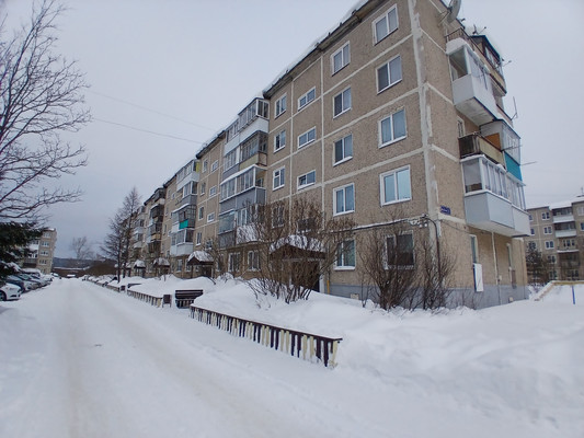 Продам двухкомнатную (2-комн.) квартиру, Больничная ул, 2, Юго-Камский п