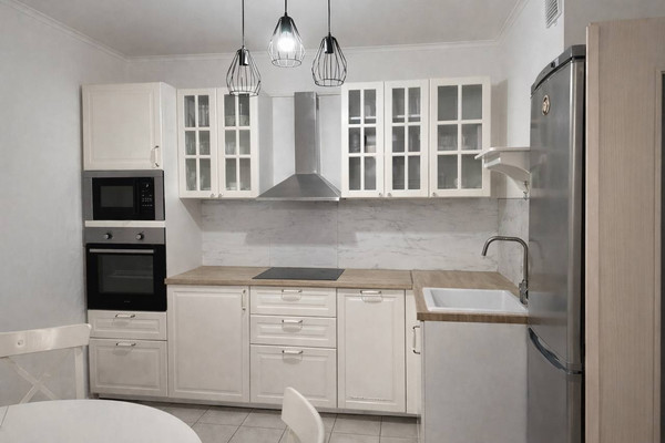 Продам двухкомнатную (2-комн.) квартиру, Новомосковская ул, 14к2, Москва г