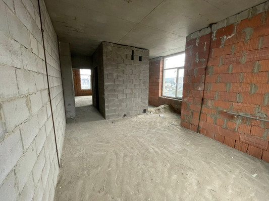 Продам трехкомнатную (3-комн.) квартиру, Атажукина ул, 2ка, Нальчик г