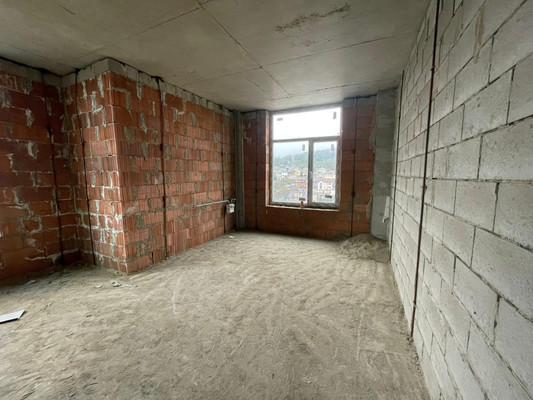 Продам трехкомнатную (3-комн.) квартиру, Атажукина ул, 2ка, Нальчик г