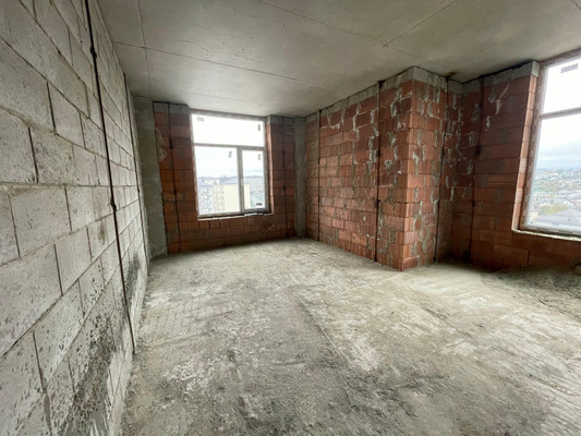 Продам трехкомнатную (3-комн.) квартиру, Атажукина ул, 2ка, Нальчик г