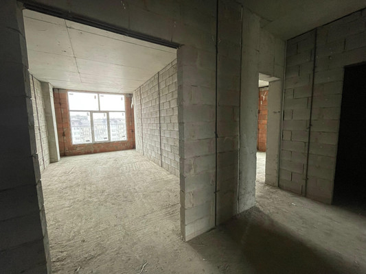 Продам трехкомнатную (3-комн.) квартиру, Атажукина ул, 2ка, Нальчик г