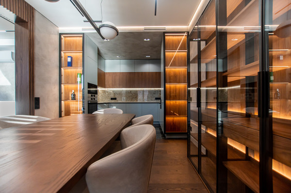 Сдам трехкомнатную (3-комн.) квартиру, Петровский пр-кт, 24к2, Санкт-Петербург г