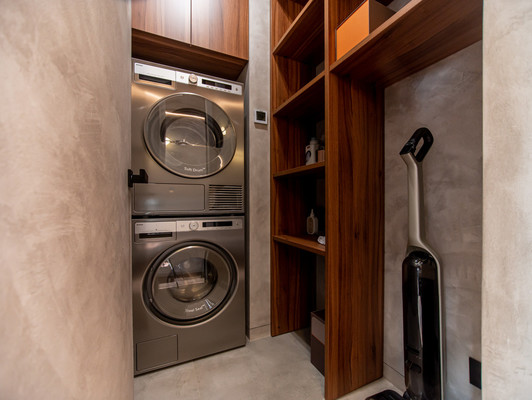 Сдам трехкомнатную (3-комн.) квартиру, Петровский пр-кт, 24к2, Санкт-Петербург г