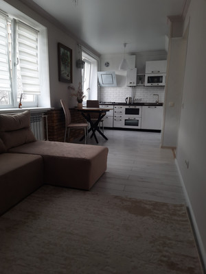 Продам двухкомнатную (2-комн.) квартиру, Дорожная ул, 1, Симферополь г