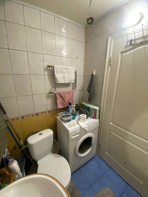 Продам трехкомнатную (3-комн.) квартиру, Беспалова ул, 29, Симферополь г