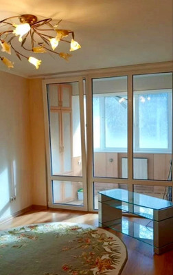 Продам многокомнатную квартиру, Залесская ул, 85, Симферополь г