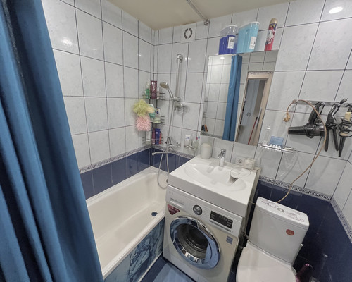 Продам двухкомнатную (2-комн.) квартиру, Коминтерна ул, 48кА, Нижний Тагил г