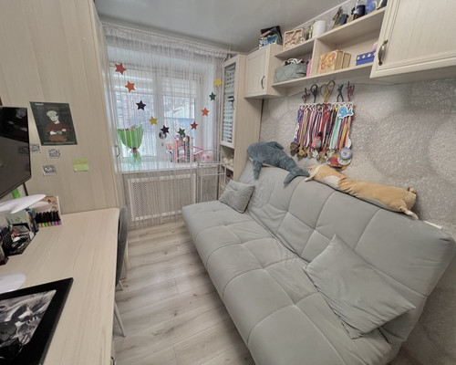 Продам двухкомнатную (2-комн.) квартиру, Коминтерна ул, 48кА, Нижний Тагил г