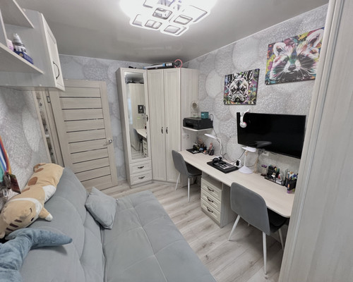 Продам двухкомнатную (2-комн.) квартиру, Коминтерна ул, 48кА, Нижний Тагил г