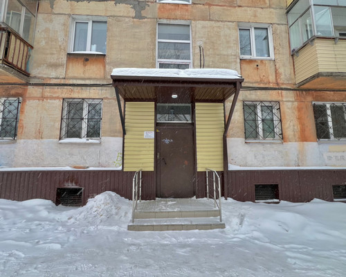 Продам двухкомнатную (2-комн.) квартиру, Коминтерна ул, 48кА, Нижний Тагил г