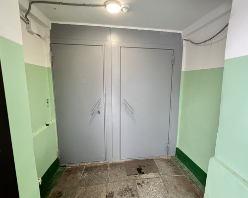 Продам двухкомнатную (2-комн.) квартиру, Коминтерна ул, 48кА, Нижний Тагил г