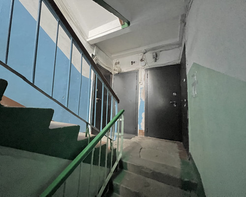 Продам двухкомнатную (2-комн.) квартиру, Коминтерна ул, 48кА, Нижний Тагил г