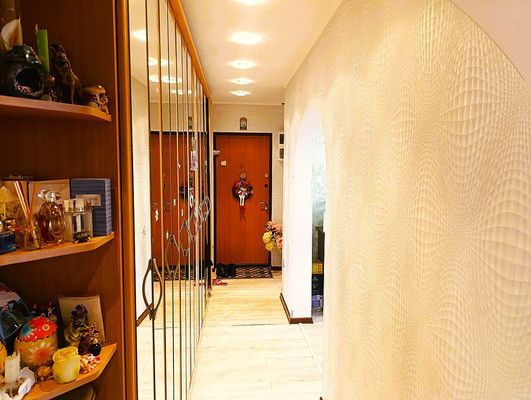 Продам трехкомнатную (3-комн.) квартиру, Березовая ул, 5, ВНИИССОК п