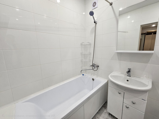 Продам однокомнатную (1-комн.) квартиру, Конева ул, 1, Ханты-Мансийск г