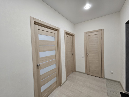 Продам однокомнатную (1-комн.) квартиру, Конева ул, 1, Ханты-Мансийск г