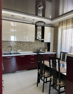 Продам трехкомнатную (3-комн.) квартиру, Ледовая ул, 11, Ханты-Мансийск г