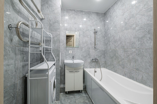 Продам однокомнатную (1-комн.) квартиру, Екатерининская ул, 8к1, Мурино п