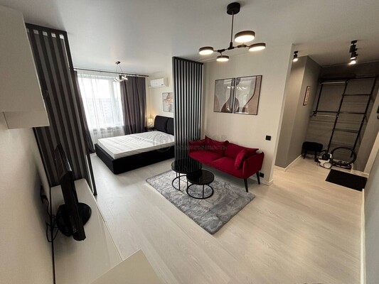 Продам однокомнатную (1-комн.) квартиру, Рокотова ул, 8к2, Москва г