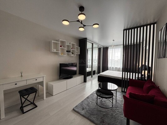 Продам однокомнатную (1-комн.) квартиру, Рокотова ул, 8к2, Москва г