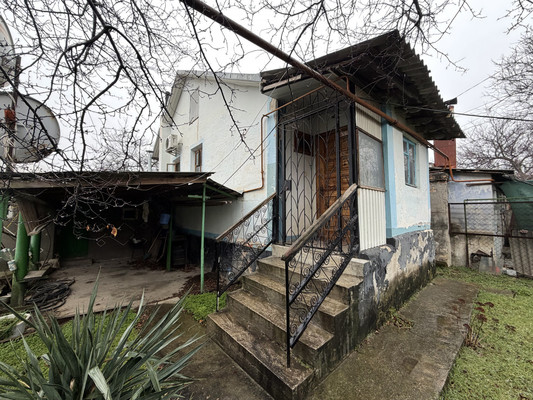 Продам двухкомнатную (2-комн.) квартиру, 51-й Армии ул, 49, Симферополь г