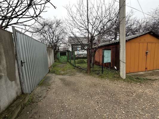 Продам двухкомнатную (2-комн.) квартиру, 51-й Армии ул, 49, Симферополь г