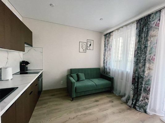 Продам однокомнатную (1-комн.) квартиру, Куникова ул, 47г, Новороссийск г