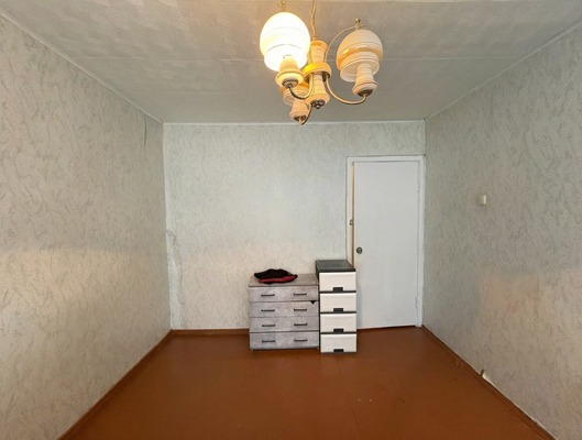 Продам двухкомнатную (2-комн.) квартиру, Красногвардейский б-р, 39, Подольск г