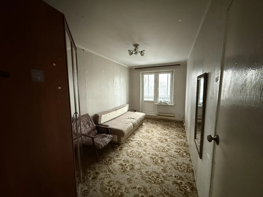 Продам трехкомнатную (3-комн.) квартиру, Никитинская ул, 27к3, Москва г