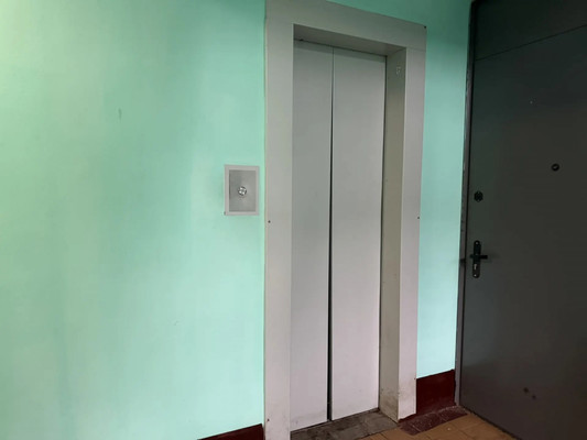 Продам трехкомнатную (3-комн.) квартиру, Никитинская ул, 27к3, Москва г