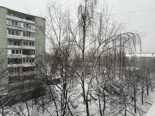 Продам трехкомнатную (3-комн.) квартиру, Никитинская ул, 27к3, Москва г